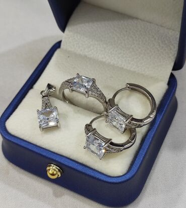 бриллиантовый набор цена: Серебряный набор под Карьтие Серебро 925 пробы Размеры имеются