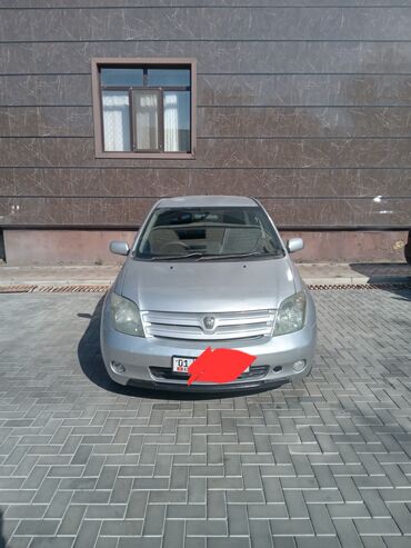 taiota ist: Toyota ist: 2002 г., 1.5 л, Автомат, Бензин