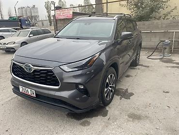 Toyota Highlander: 2022 г., 2.5 л, Автомат, Бензин, Кроссовер at lalafo.kg — 3 Toyota Highlander: 2022 г., 2.5 л, Автомат, Бензин, Кроссовер — 3
