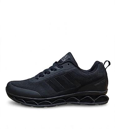 97 terrascape: Adidas Terrex patike – potpuno crne - Dizajn: niskoprofilne sportske — 1