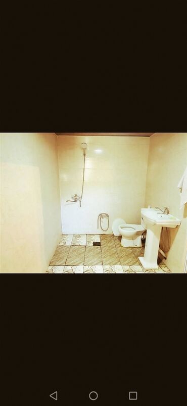 Günlük kirayə evlər: 90 kv. m, 3 otaqlı — 10