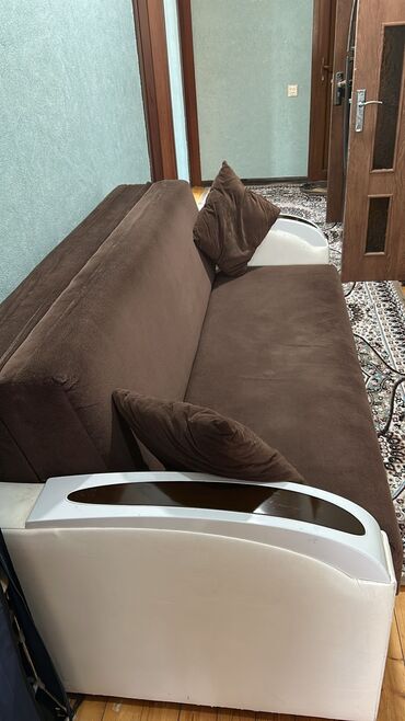 Paltaryuyan maşınlar: Divan, İşlənmiş