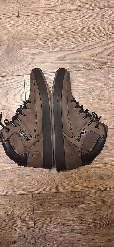 Ботинки: Timberland
olcu:43 — 4