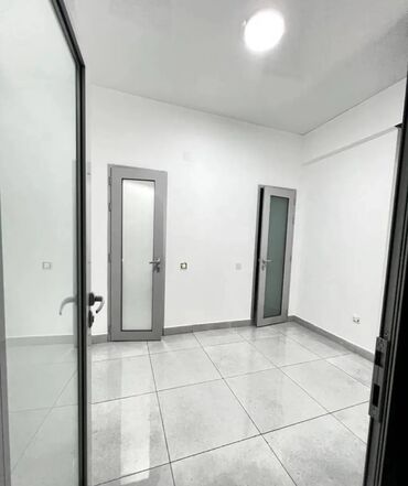 Медицинские и массажные кабинеты: Сдаю Кабинет Для гинеколога, Для косметолога, Для психолога, В жилом комплексе, 170 м², Долгосрочно, С отдельной кухней, С отдельным входом, С отдельным сан узлом — 4