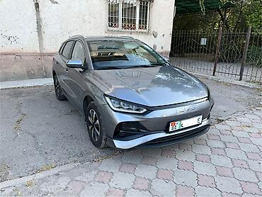 sm 5: BYD E2: 2023 г., Электромобиль, Хэтчбэк — 1
