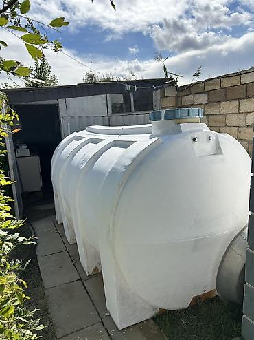 ixlas su: Bak, Plastik, 5000 l l, İşlənmiş, Ünvandan götürmə — 2