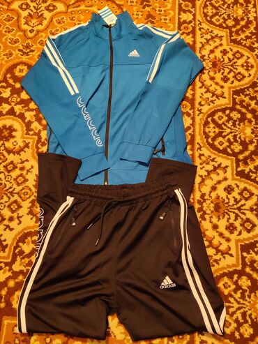 zhenskie krossovki adidas superstar: Спортивный костюм Adidas, 2XL (EU 44), цвет - Синий