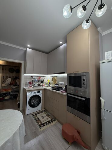 горить: 1 комната, 48 м², Элитка, 4 этаж, Евроремонт