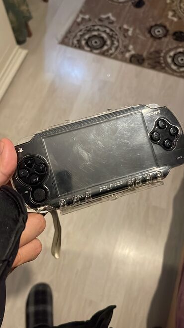 playstation portable купить: Işləməsində hər hansısa bir problem yoxdur sadəcə adaptırın usaq xərəb