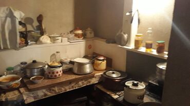 Restoran, kafelər: Yasamal rayonu,Daxili işlər Nazirliyin yaxınlığında, 90 kv.m sahəsi — 10