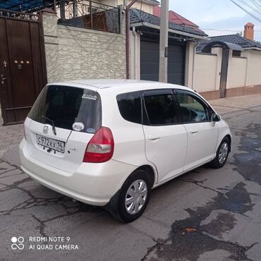 одмен афто: Honda Fit: 2001 г., 1.3 л, Вариатор, Бензин, Хэтчбэк