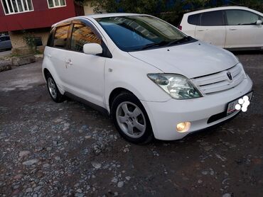 Toyota: Toyota ist: 1.3 л, Автомат, Бензин, Хэтчбэк