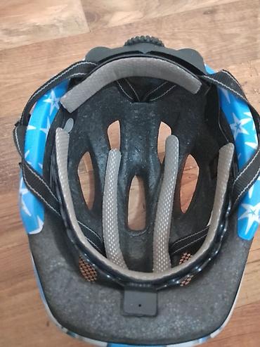 Oprema za bicikliste: Dečija biciklistička kaciga KED - Veličina: podesiva (zadnji točkić — 14