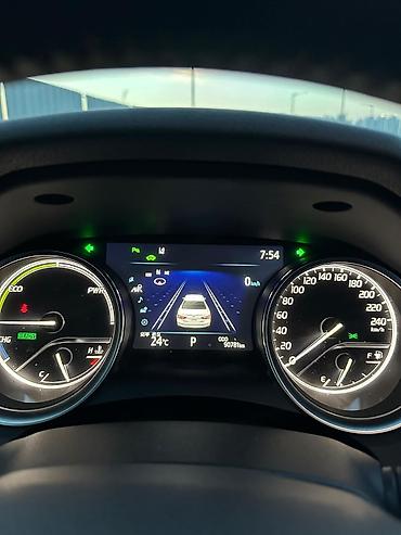 Toyota: Toyota Camry: 2020 г., 2.5 л, Автомат, Гибрид, Седан — 9