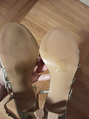 pajar snow boots: Zlatne ženske sandale na štiklu – YES BONBON - Model: otvoreni prsti — 6