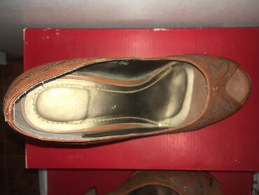 Туфли: Кожаные стильные туфли (Корея) Открытый Носок. Размер на 36,5-37,5 at lalafo.kg — 14 Туфли: Кожаные стильные туфли (Корея) Открытый Носок. Размер на 36,5-37,5 — 14
