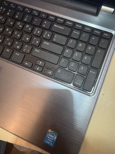 Dell: Dell noutbuk sensor ekranlı, barmaqlarlada istifade etmek olur, bir — 7