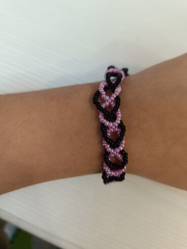 сколько стоит подкрадули: Продаю ручные изделия из бисера делаю брослеты косички разных цветов и