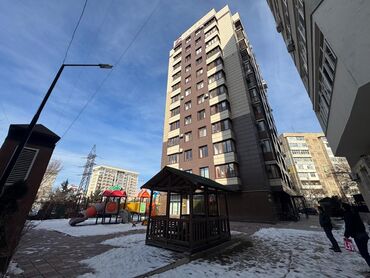 квартира в асанбай: 2 комнаты, 72 м², Элитка, 8 этаж, Косметический ремонт