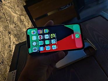 Apple iPhone: IPhone 11 Pro, Б/у, 64 ГБ, Белый, Чехол, 65 % — 16