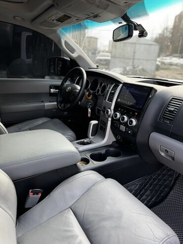 Toyota: Toyota Sequoia: 2008 г., 5.7 л, Автомат, Бензин, Внедорожник — 6