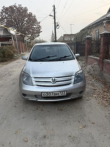 капот на карина е 1994: Toyota Ist: 2003 г., 1.3 л, Автомат, Бензин, Хэтчбэк — 1