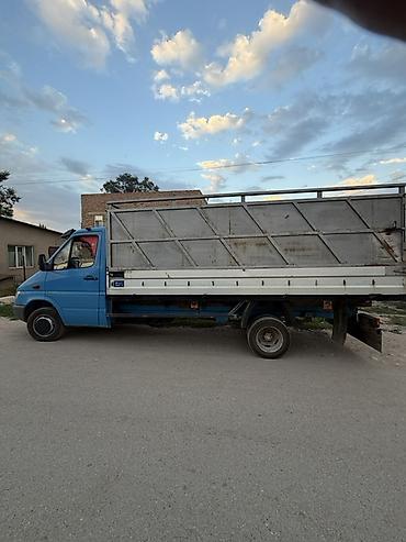 портер 2 тент: Грузовой автобус/фургон Mercedes-Benz (кабина Sprinter, удлинённая — 3