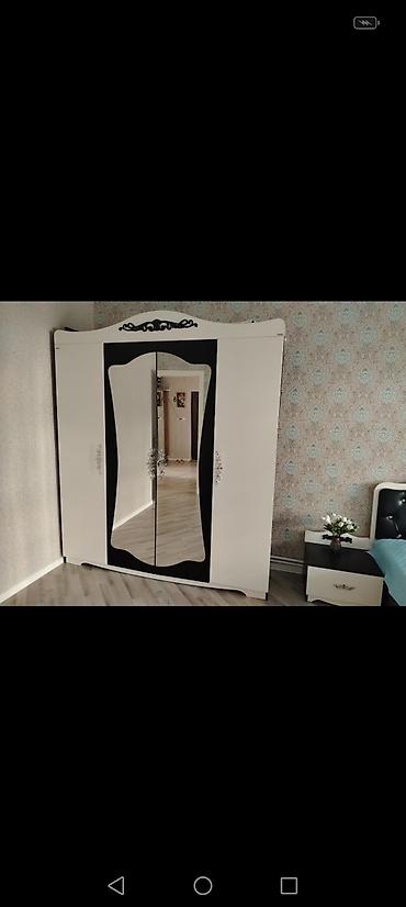 raskladushka satilir: Tezedi hec bir qusuru yoxdu köcle elaqeder satlram 650 azn
Ehmedli — 3