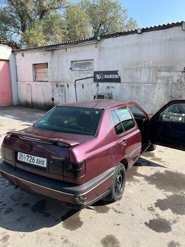 тойота ист запчасти бишкек: Volkswagen Vento: 1992 г., 1.8 л, Механика, Седан