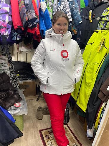 Спортивные костюмы: Лыжные костюмы Куртки Худи Термо белье. Наш адрес рынок Дордой Мурас — 7