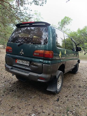 Mitsubishi: Mitsubishi Delica: 1995 г., 2.8 л, Автомат, Дизель, Минивэн — 8