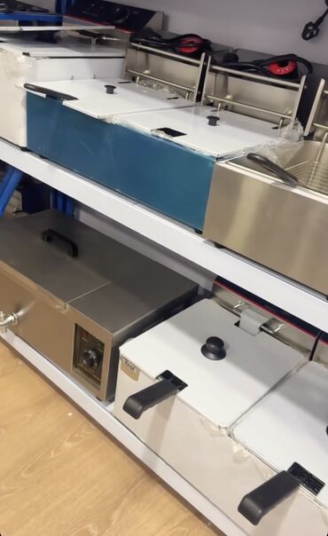 Промышленные фритюрницы: Фритюрница разный размеры 4л 6л 6+6л 6л Авто таймер авто подъём 8+8л — 11