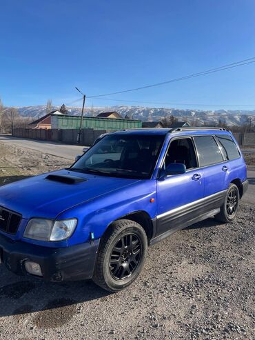 Subaru: Subaru Forester: 2001 г., 2 л, Автомат, Бензин, Универсал