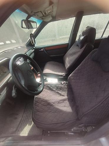 Mercedes-Benz E-Class: 1994 г., 2 л, Автомат, Бензин, Седан