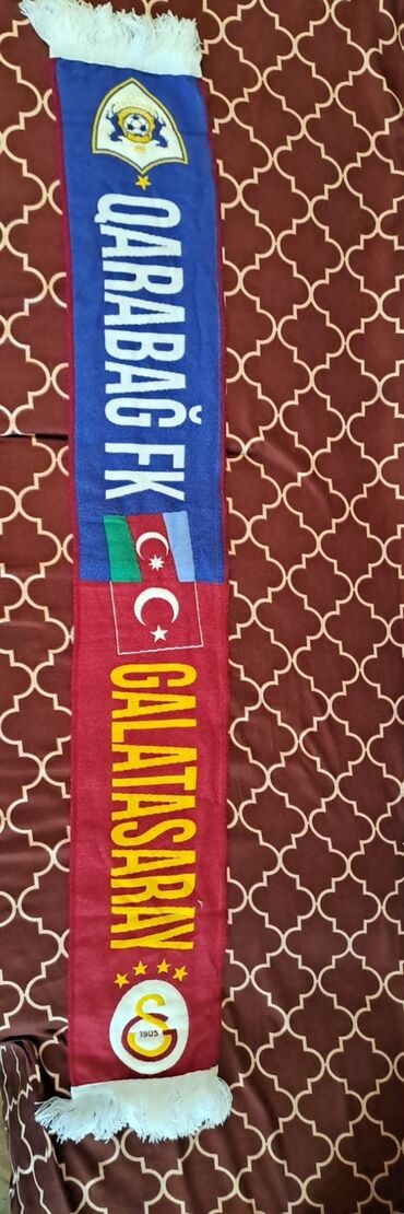 qaqa geyimi: Tezedir
