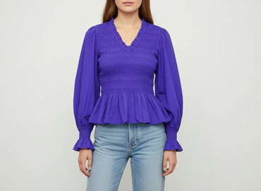 bluzki givenchy: Pigalle, Жіноча блуза, розмір XS на lalafo.pl bluzki givenchy: Pigalle, Жіноча блуза, розмір XS