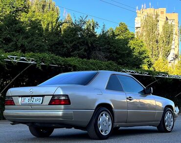 купить коньки: Mercedes-Benz E-Class: 1988 г., 2.3 л, Механика, Бензин, Купе