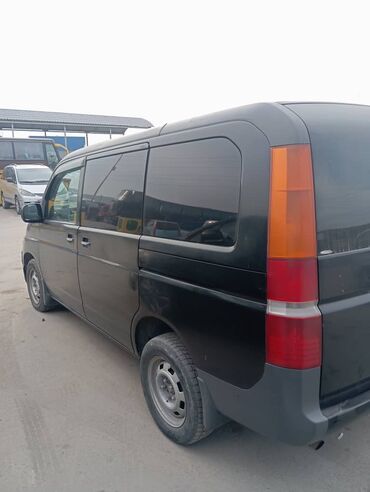 Honda: Honda Stepwgn: 2002 г., 2 л, Автомат, Бензин, Минивэн — 4