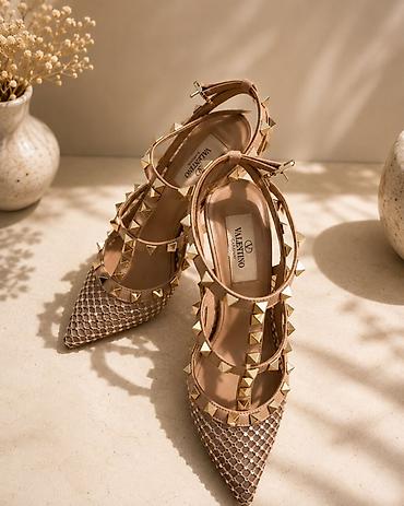 Valentino Garavani Rockstud