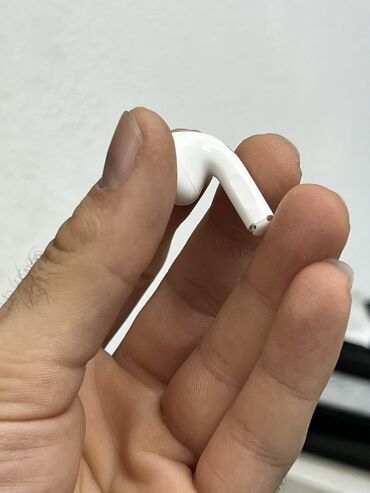 airpods qiymeti irsad: Airpods 3 sol qulaqcıqı işləkdir satılır