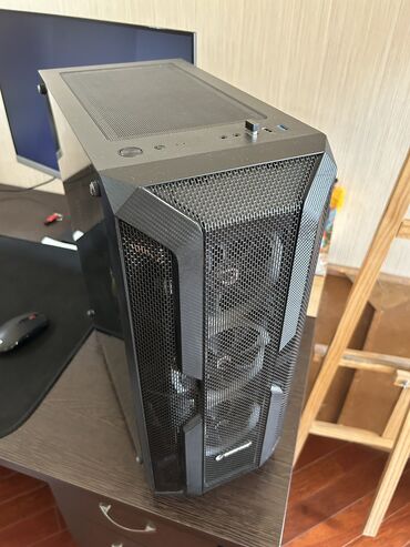 mikrofon komputer: Nvidia Geforce RTX 3060Ti Intel i7-12700 32gb ddr4 3200mhz ram 1tb ssd