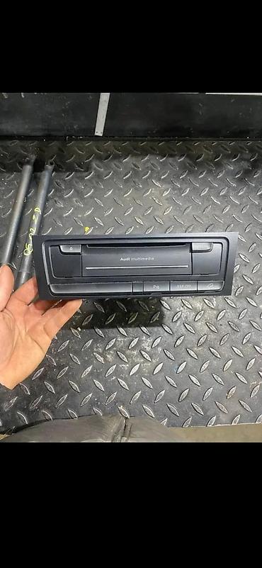 multimedijalni plejer za auto: AUDI Q5 MMI MULTIMEDIJA 8T1035666A 8T2035666A | Audi delovi zemun — 4