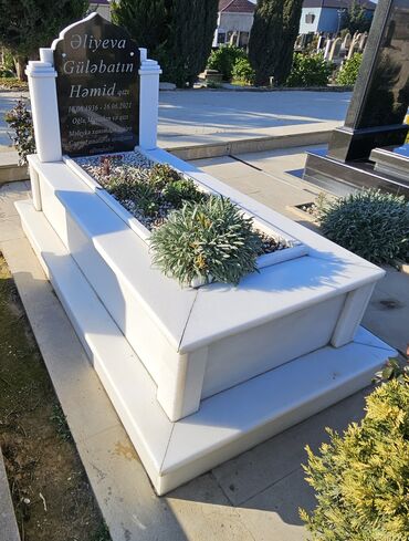 Başqa xidmətlər: Peşəkar rəssamların əl işləri ilə məzar daşı hazırlanması — 12