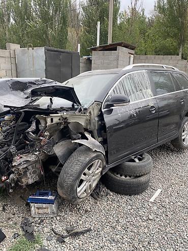 битые машины купить: Volkswagen Golf Variant (универсал), дизель TDI, черный цвет, на — 3