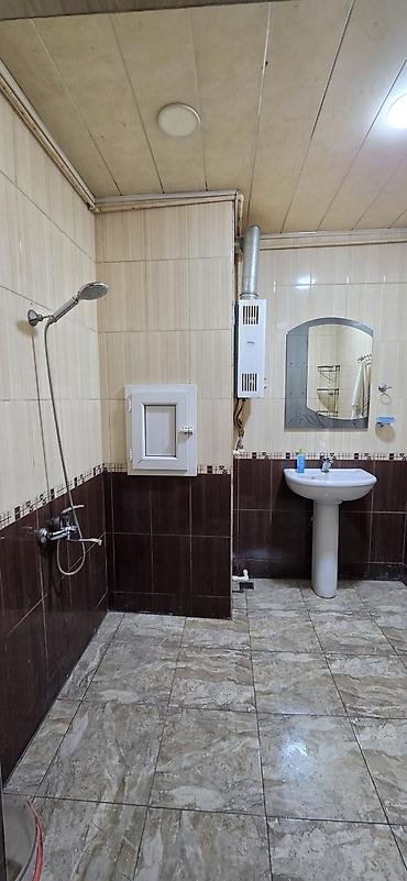 goranboyda ev satilir: Bakı, 4 otaqlı, Köhnə tikili, m. Əhmədli, 85 kv. m — 10