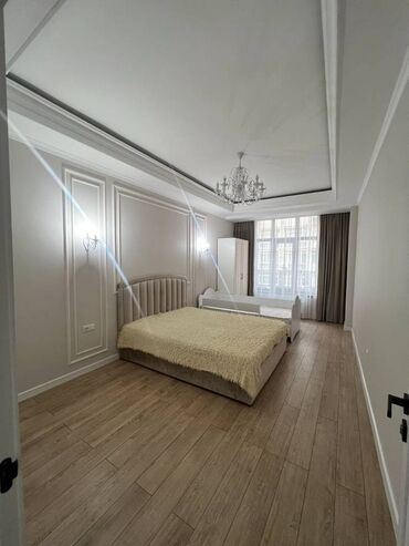 Продажа квартир: 2 комнаты, 81 м², Элитка, 2 этаж, Дизайнерский ремонт