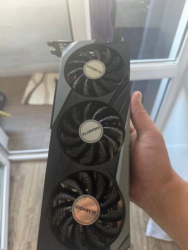 hard disk 2 tb: Gigabyte Geforce Rtx 3070 8GB videokart ideal veziyyetdedir, sadece