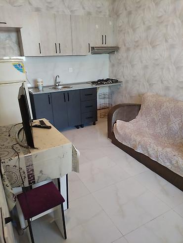 3 otaqlı evlərin satışı: 80 kv. m, 3 otaqlı, Kombi, Qaz, İşıq — 4