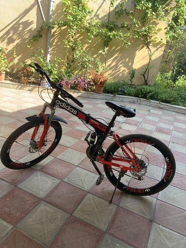 lalafo велосипед: İşlənmiş Dağ velosipedi Adidas, 26", Ünvandan götürmə