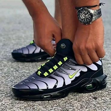 Patike: Nike Air Max Plus (TN) patike – više kolor varijanti - Ikoničan — 8